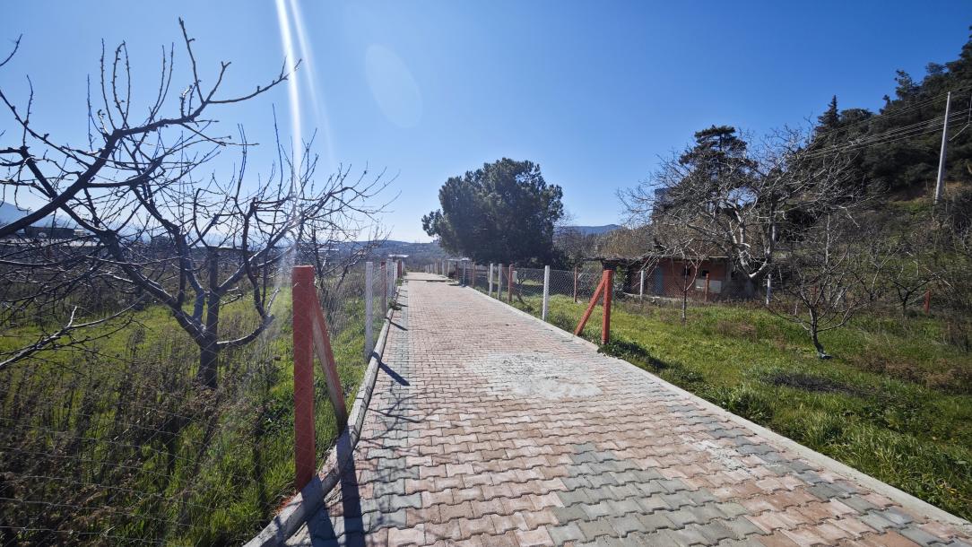 iZMiR KEMALPASA VISNELi KÖYÜ'NDE 300m² KÖY iÇi iMARLI ARSA!-3