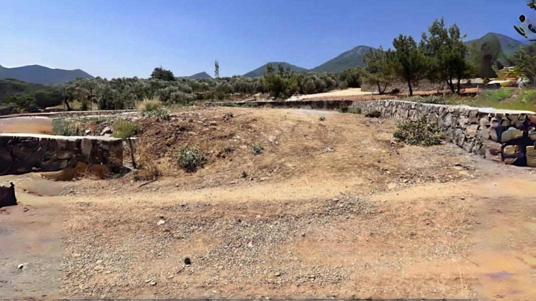 Vişneli de 415 m2 Kadastral Yol Cepheli, Taş Duvarlı, Hazır Altyapılı Bahçe– Kelepir-5