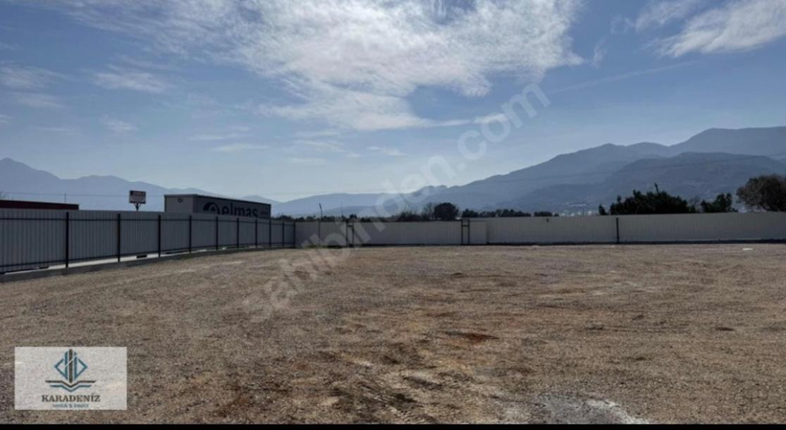 Kemalpaşa Mehmet Akif ersoy mahallesinde 5000 m2 1000m2 kapalı alan depo-5